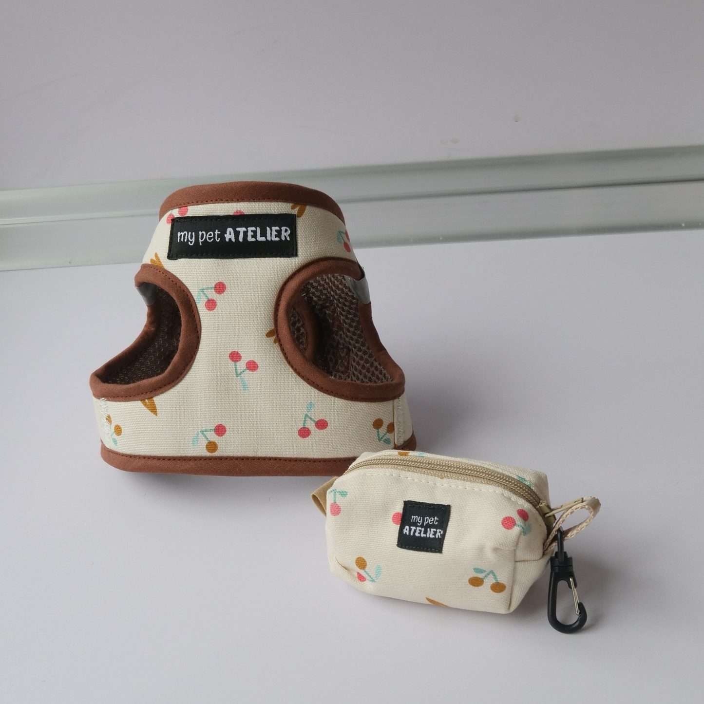 Dispensador de bolsas paseo perro Sweet Cherry