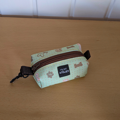 Dispensador de bolsas recoge cacas dogs